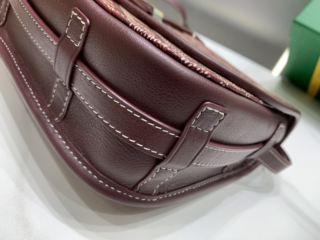 Belvedere PM Shoulder Bag In Burgundy